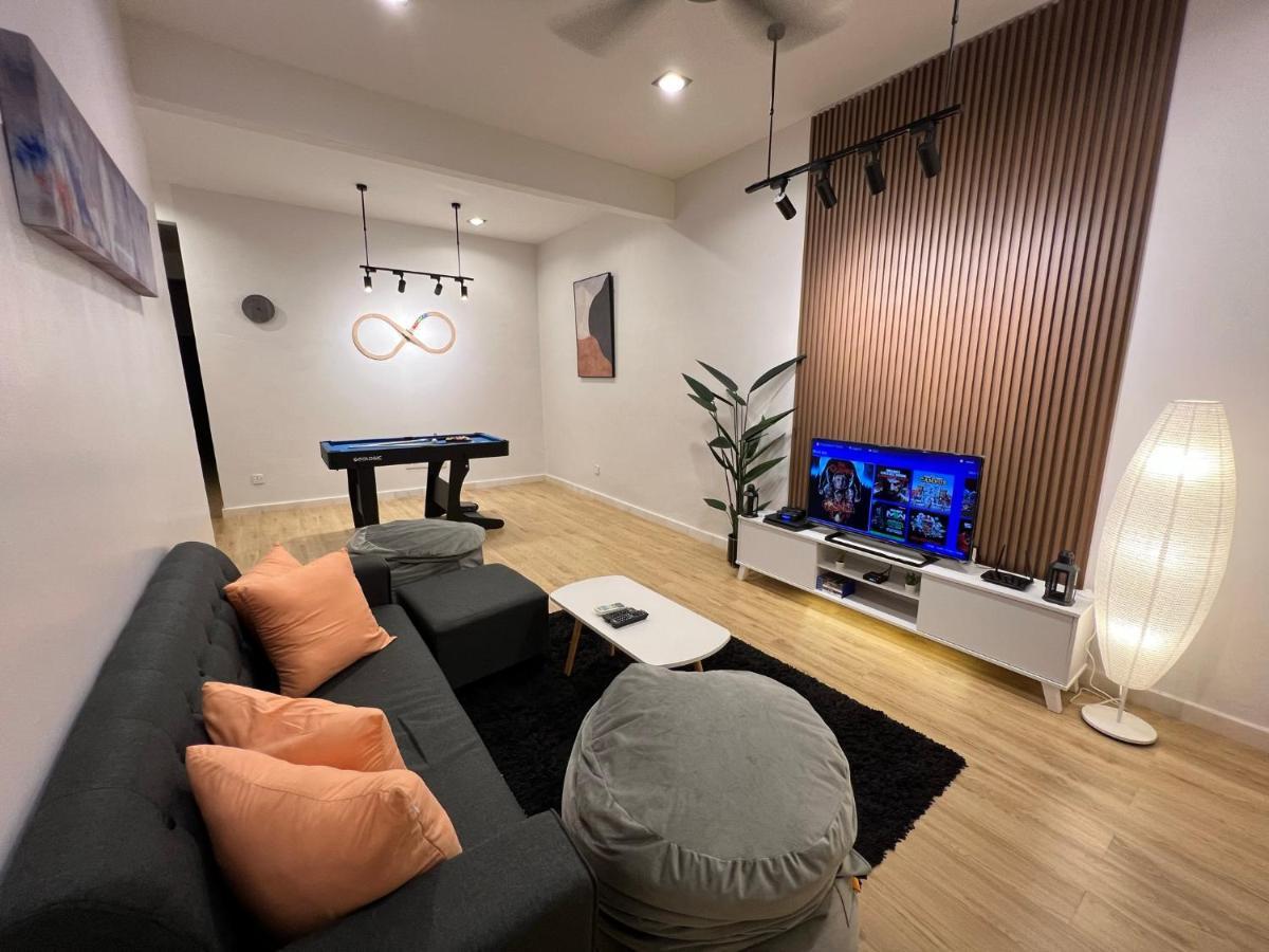 Rumah percutian Mujito 8pax Neartc, Dinosaurland, Pooltable, Ps4 *